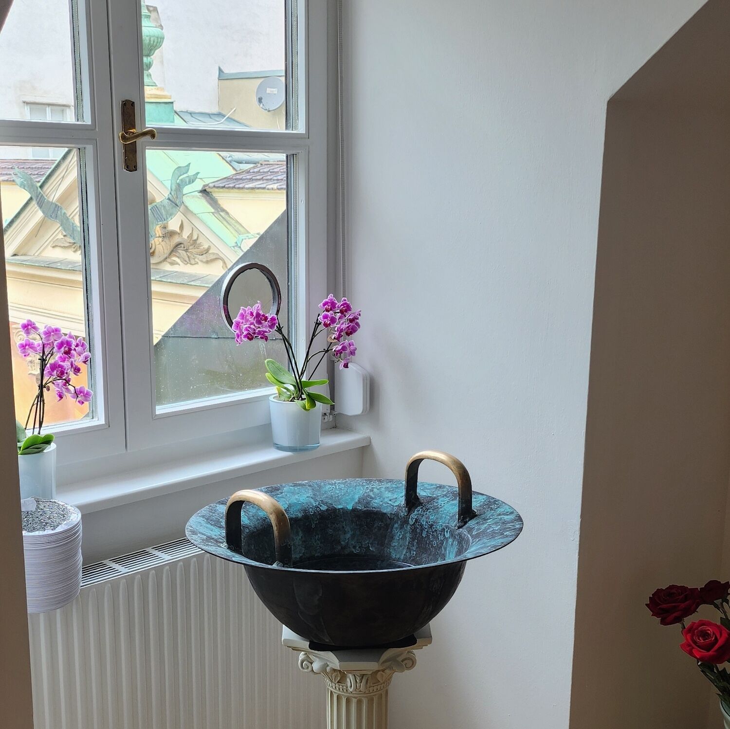 Wien, Österreich, WASSERSPRINGSCHALE ø 60 cm