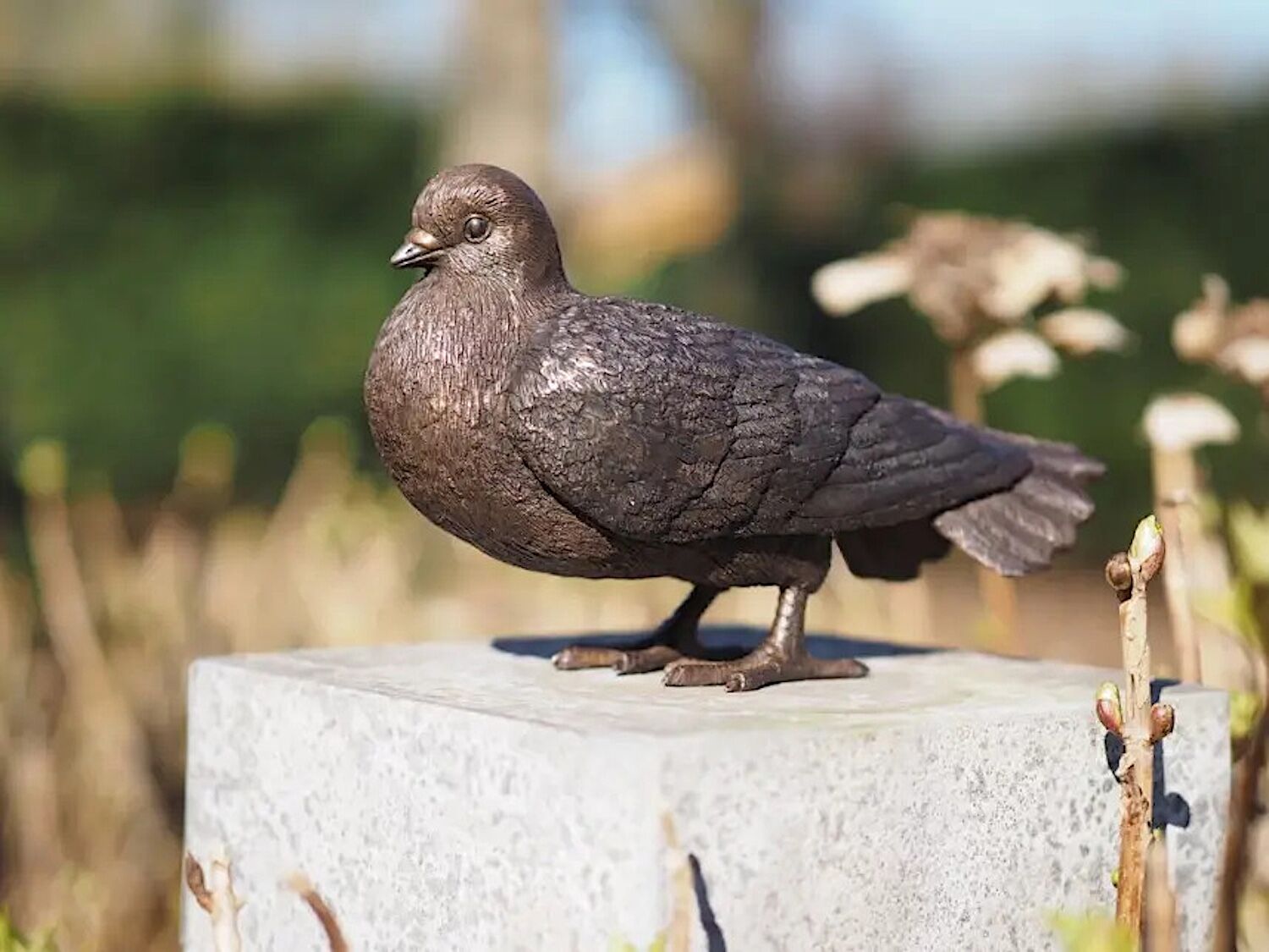 Bronzefigur Vogel Taube TRUDCHEN, 27 cm