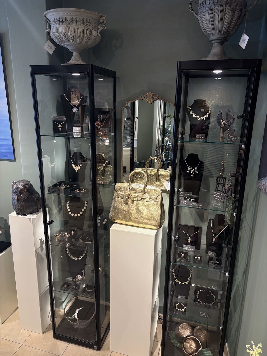 Bronzeschmuck BLAUBEERE /HEIDELBEERE Ohrstecker klein, Paar