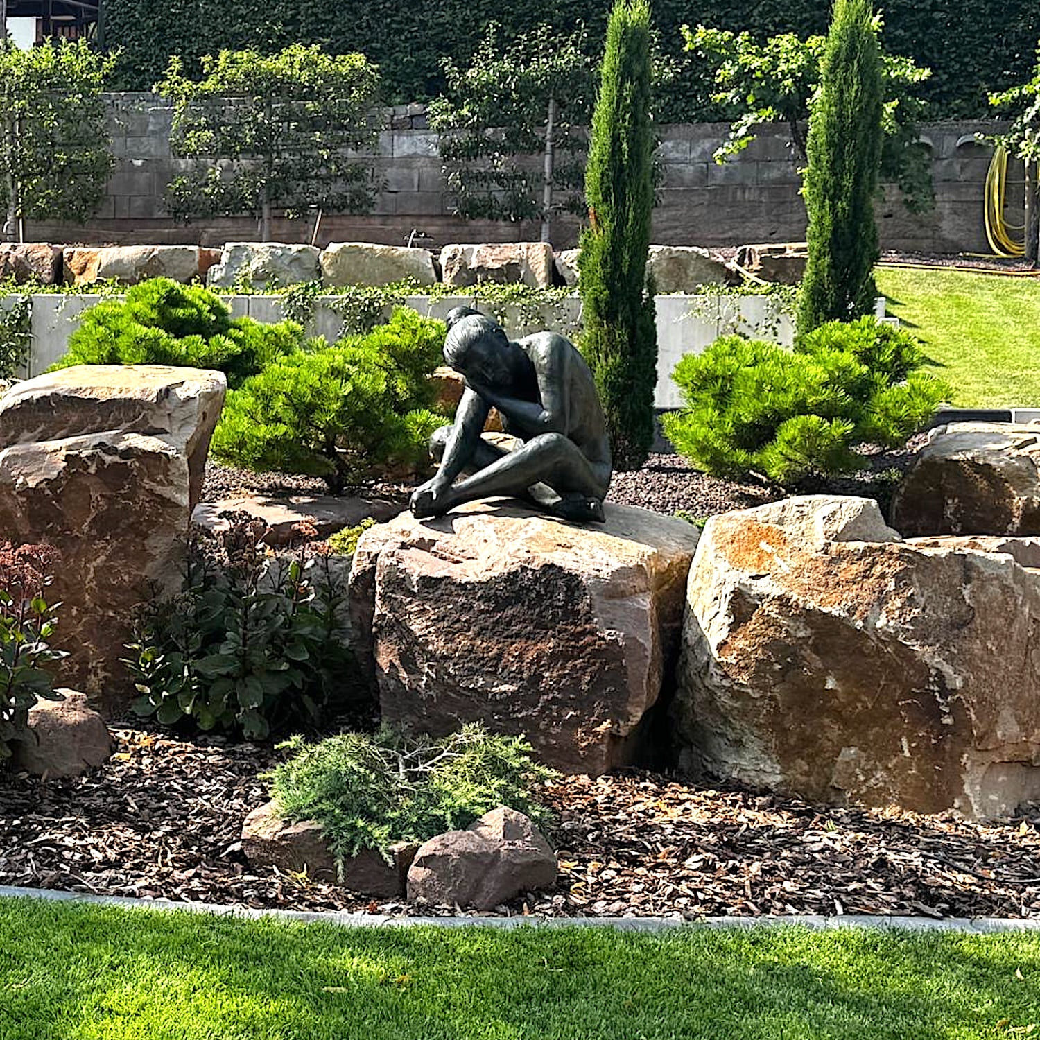 Bronzefigur EMILIA, 85 cm