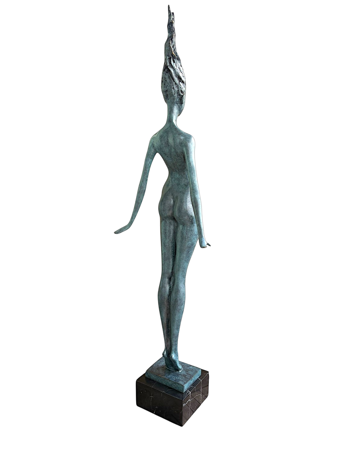 Bronzefigur VALERIE grün auf Steinsockel, 99 cm
