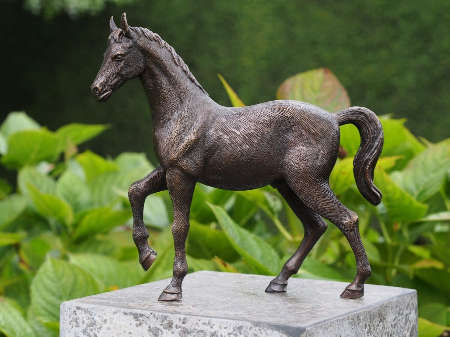 Bronzefigur Pferd ROSALIE