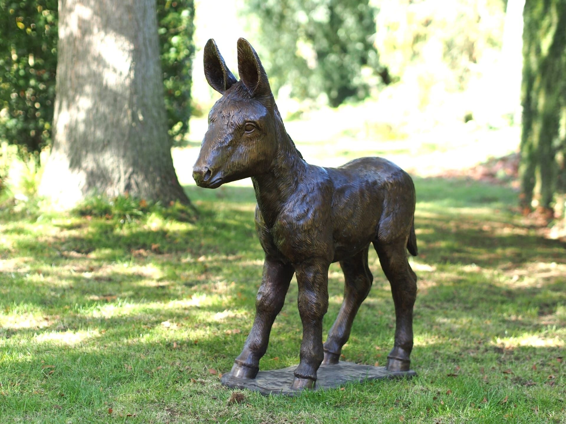 Bronzefigur Junger Esel ERNESTO (93 cm)