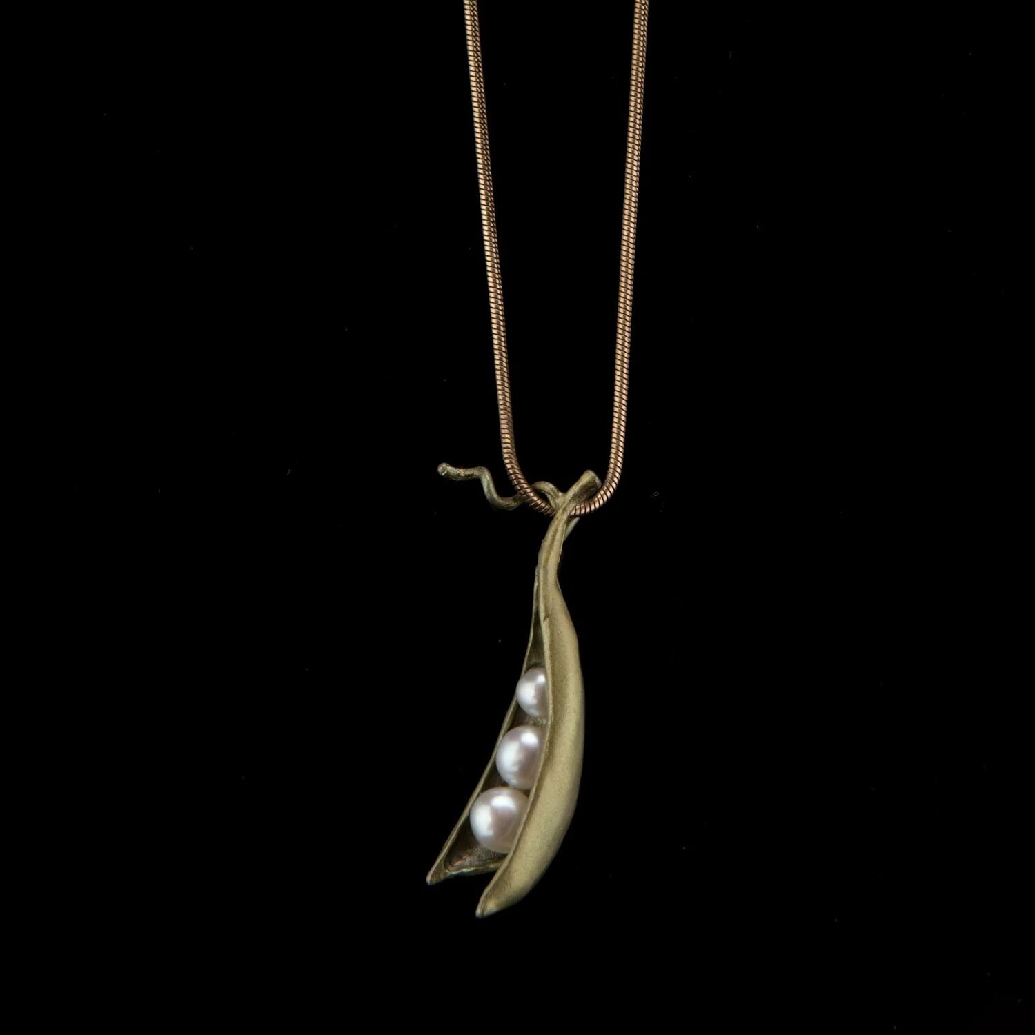 Bronzeschmuck ERBSENSCHOTE, Kette Anhänger 3 Perlen