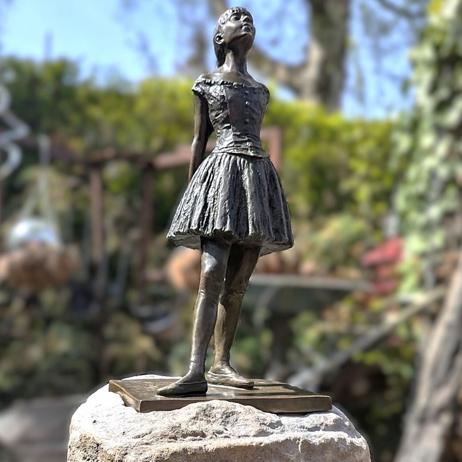 Bronzefigur DEGAS KLEINE VIERZEHNJÄHRIGE TÄNZERIN, 73 cm