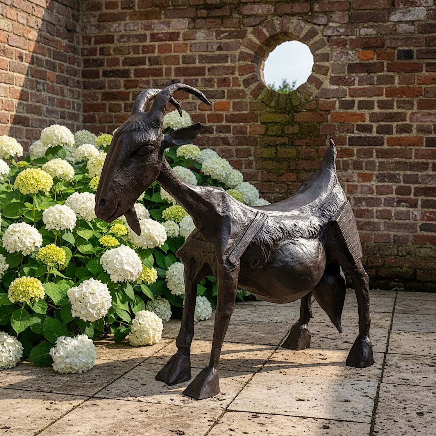 Bronzefigur ZIEGE ESMERALDA (nach Pablo Picasso), 100 cm