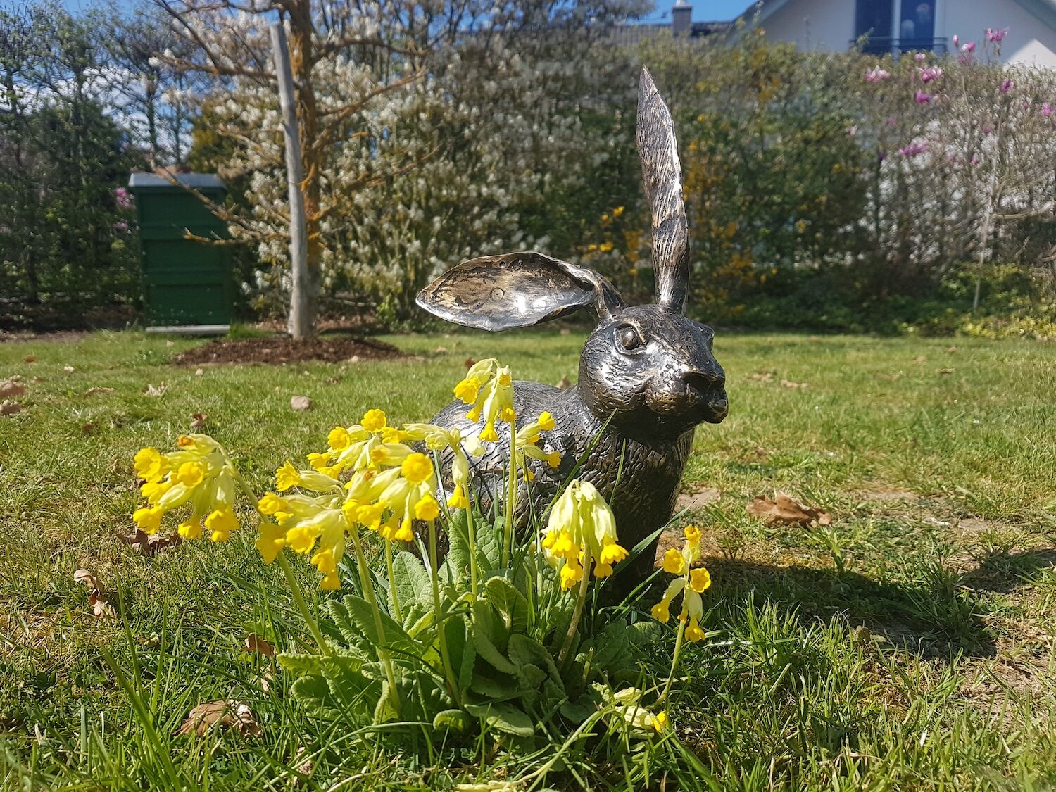 Kastellaun: Bronzefigur Hase LAMPRECHT