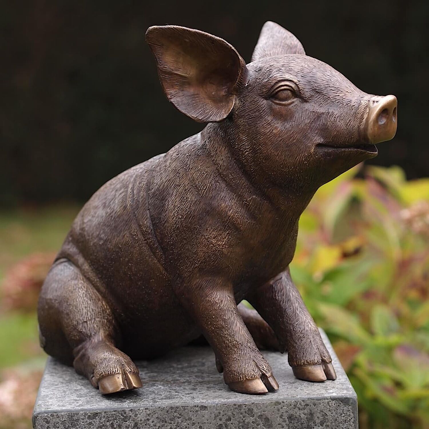 Bronzefigur Schwein Ferkel JOSIE, 34 cm
