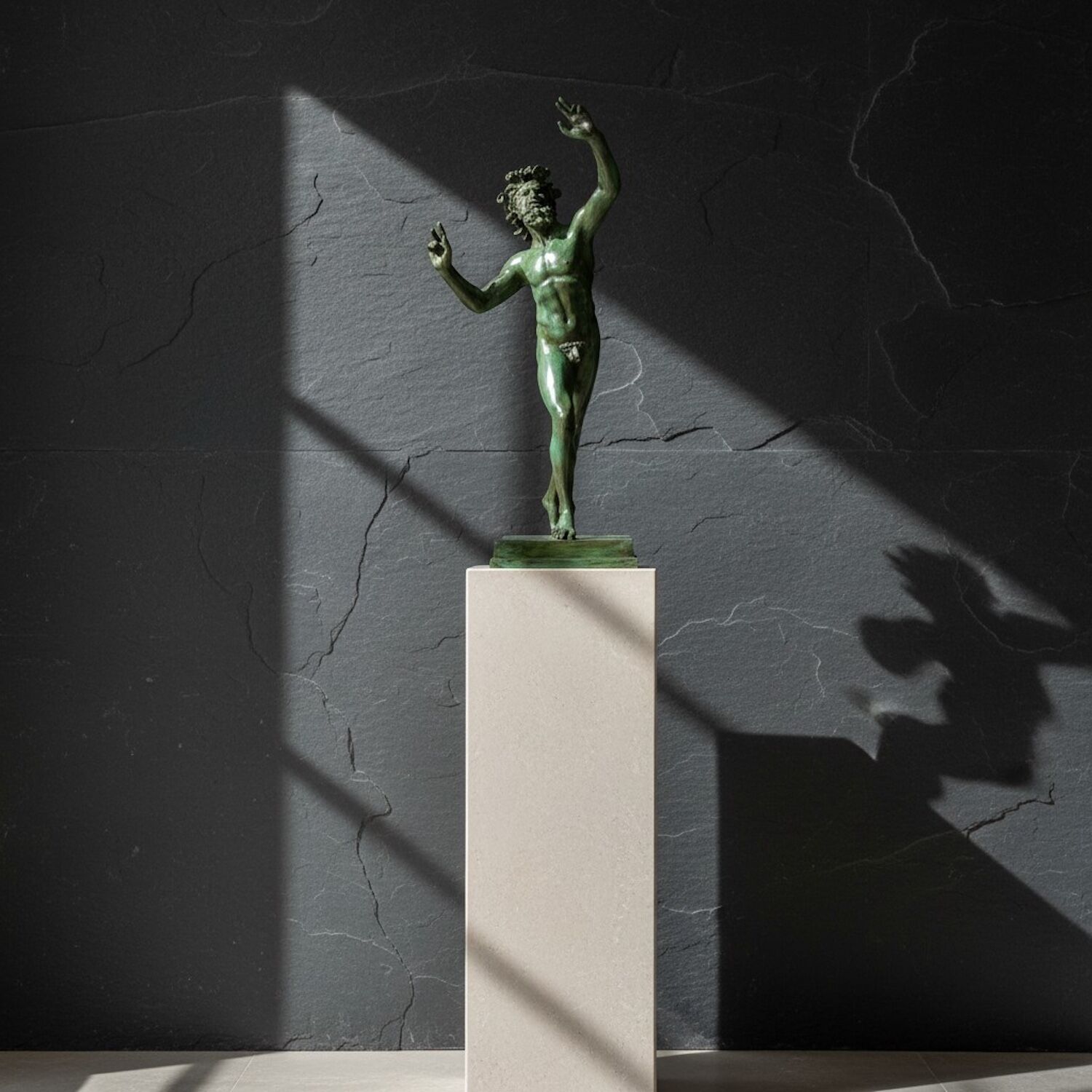 Bronzefigur TANZENDER FAUN, 40 cm