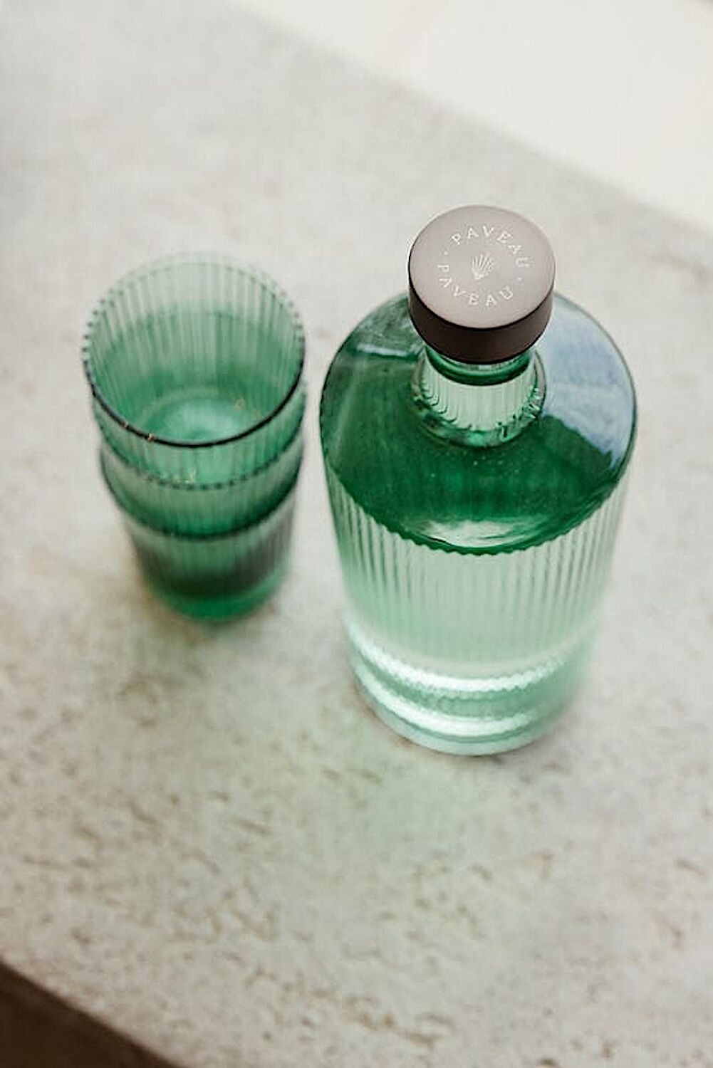 Trinkglas BONDI (grün) von PAVEAU, Wasserglas