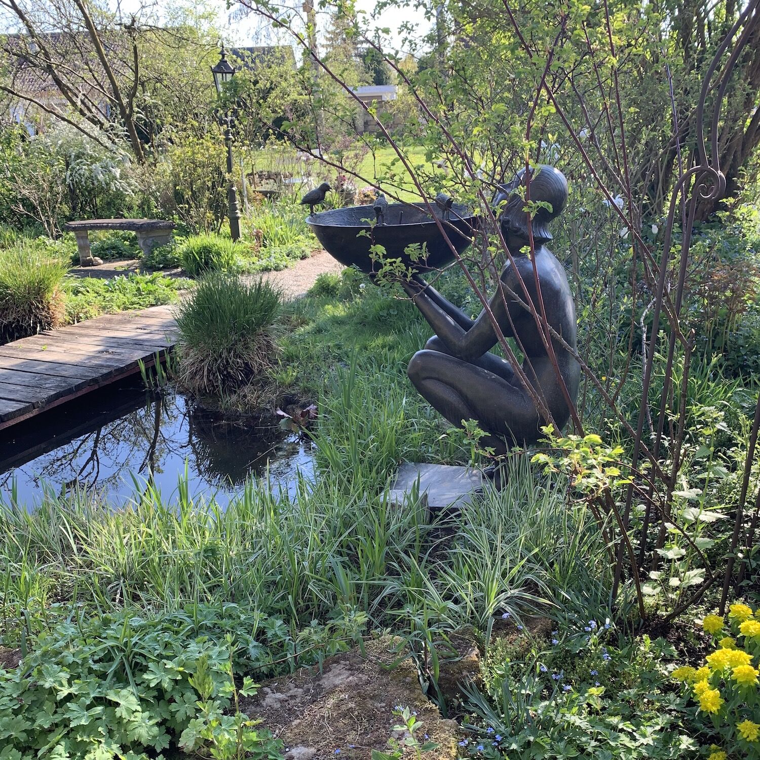 bei Tübingen: Bronzebrunnen ALESSIA